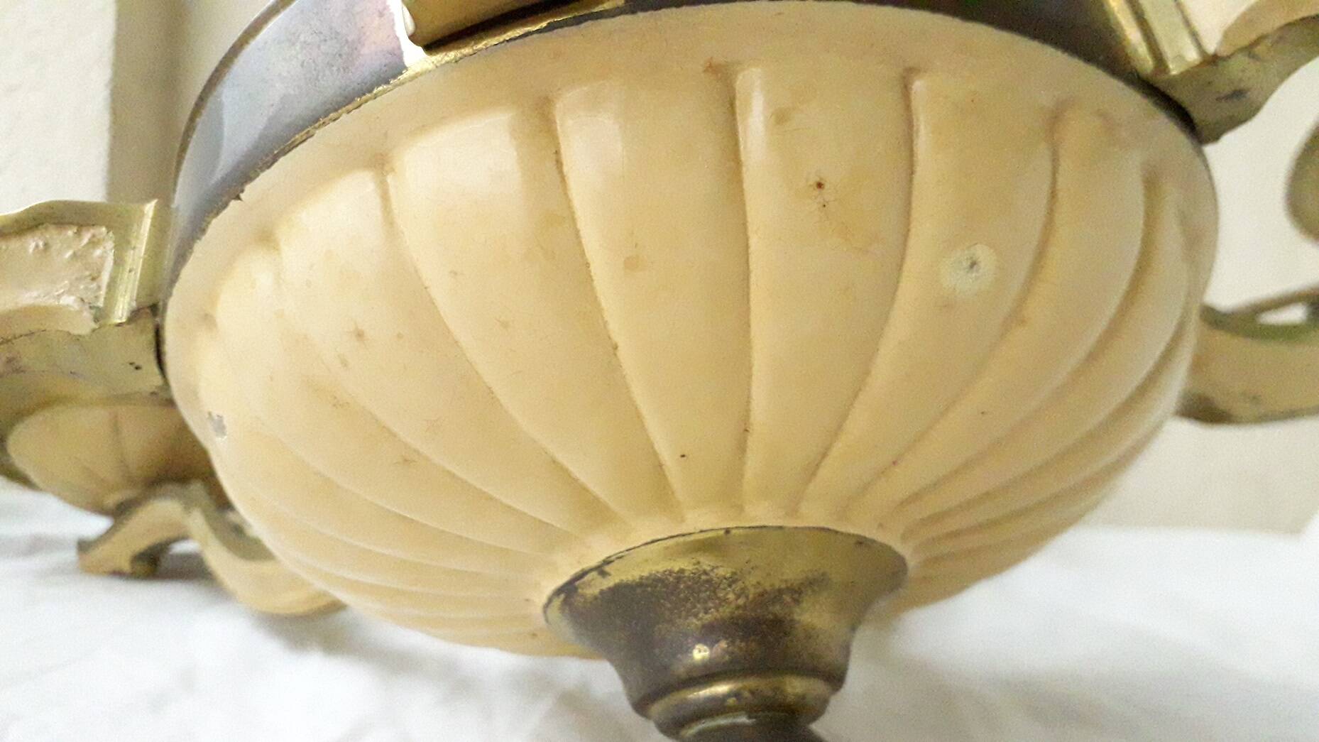 Bronze chandelier with 6 light arms