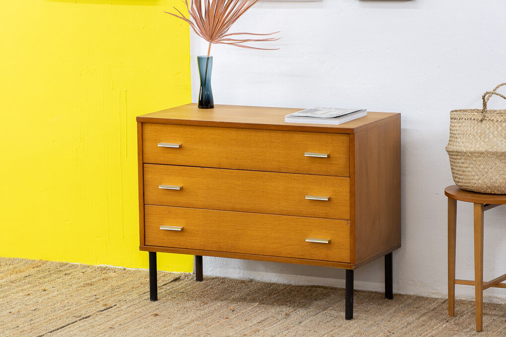Vintage Scandinavian Chest of Drawers – 90 cm