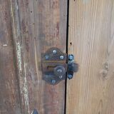 Armoire parisienne en sapin