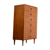 Vintage Meredew Tallboy / Chest Of Drawers in Oak.