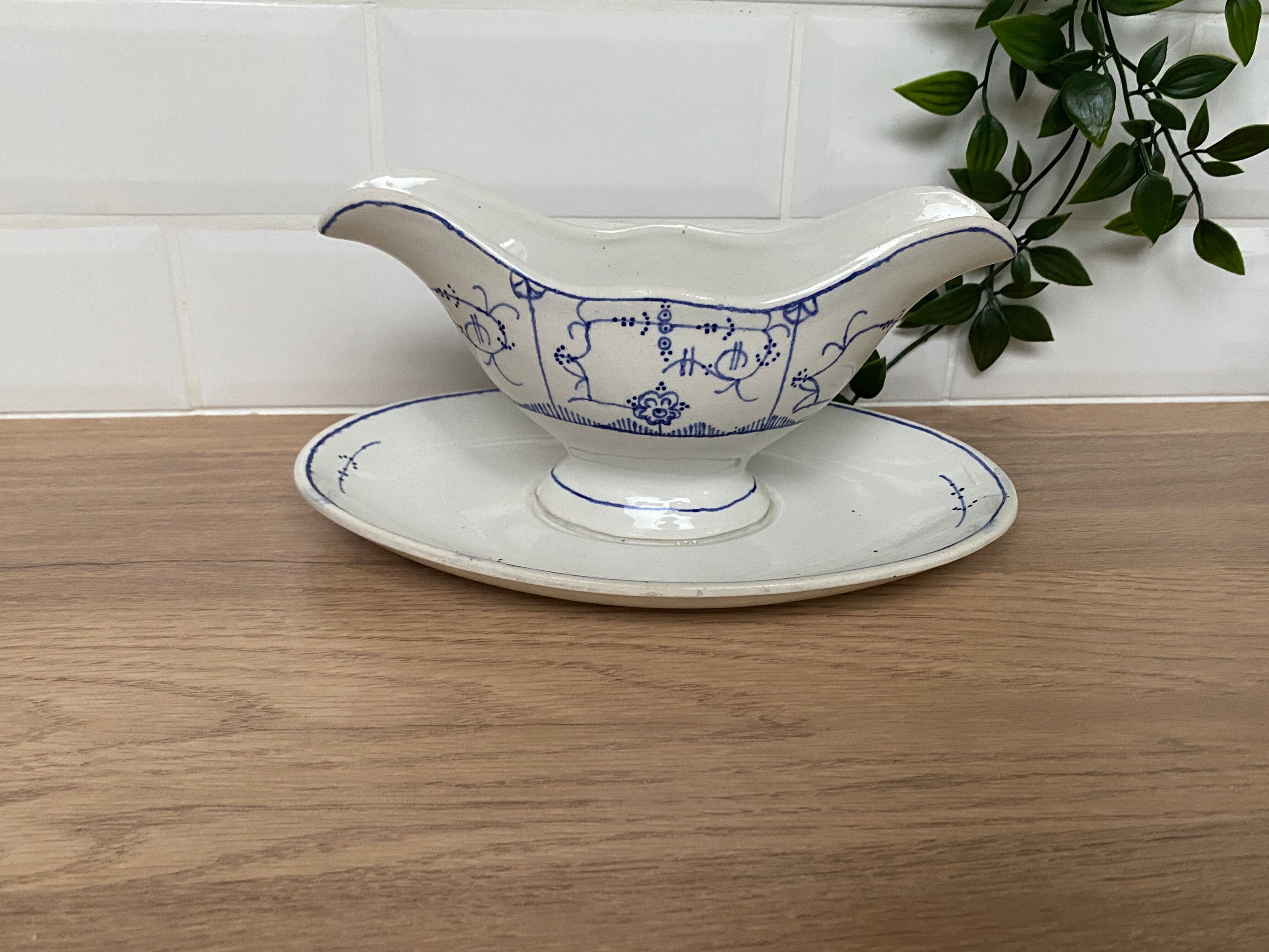 Sauce boat on dormant AMC Belgium