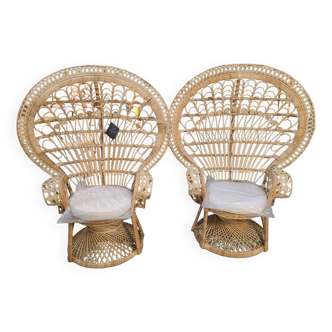 Paires de fauteuils emmanuelle Emmanuelle