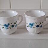 Duo of Arcopal forget-me-not cups