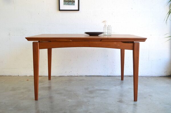 Table danoise à rallonges 133 cm