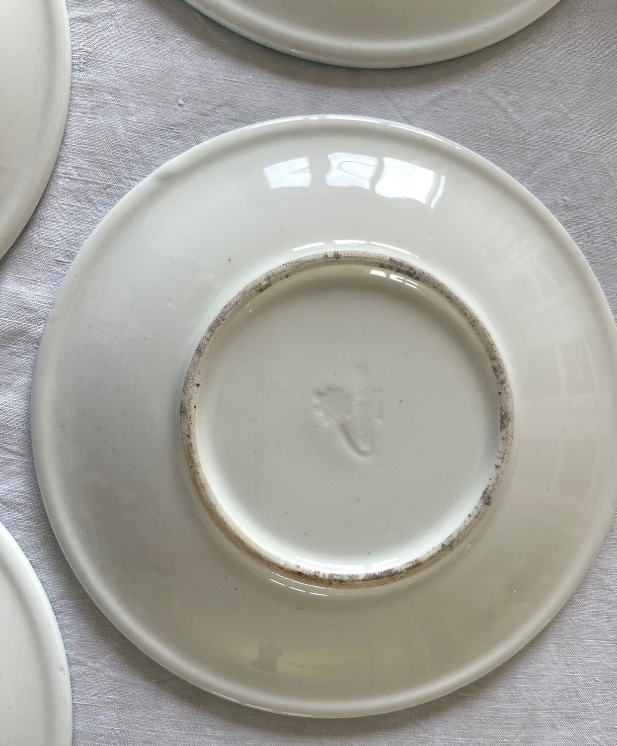 5 assiettes à dessert mouchetées Italiennes
