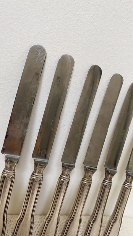 Silver metal knives