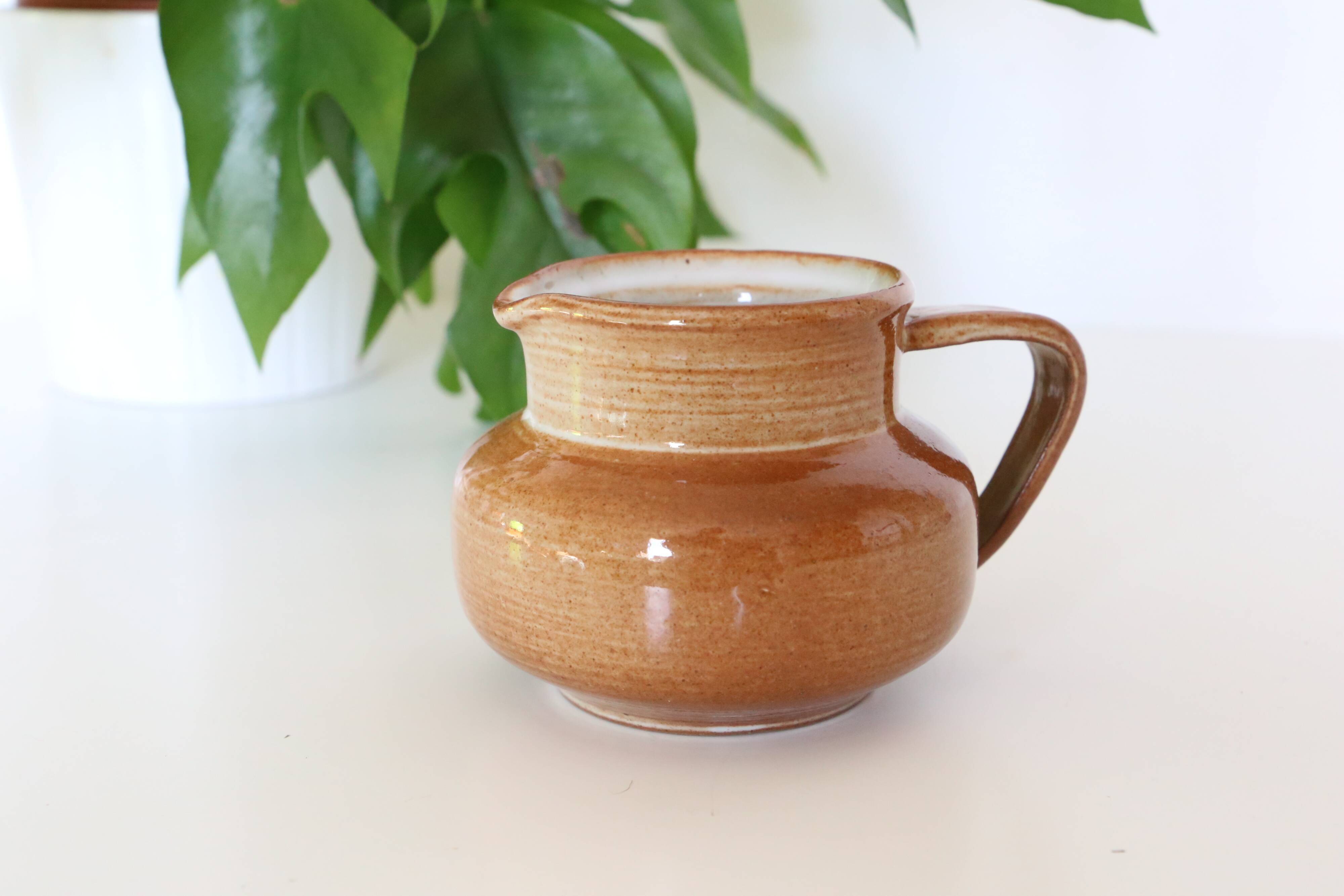 Pot à lait en grès, poterie Mongolfier, France