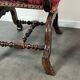 Fauteuil Curule, X-frame chair, William & Mary avec son repose-pied XVIIe