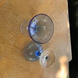 6 champagne glasses in blue glass and vintage transparent base