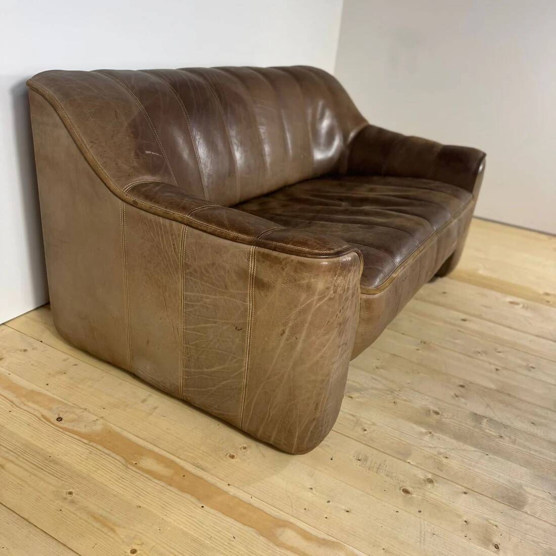 Canapé De Sede DS-44 en cuir de buffle marron – Suisse années 70