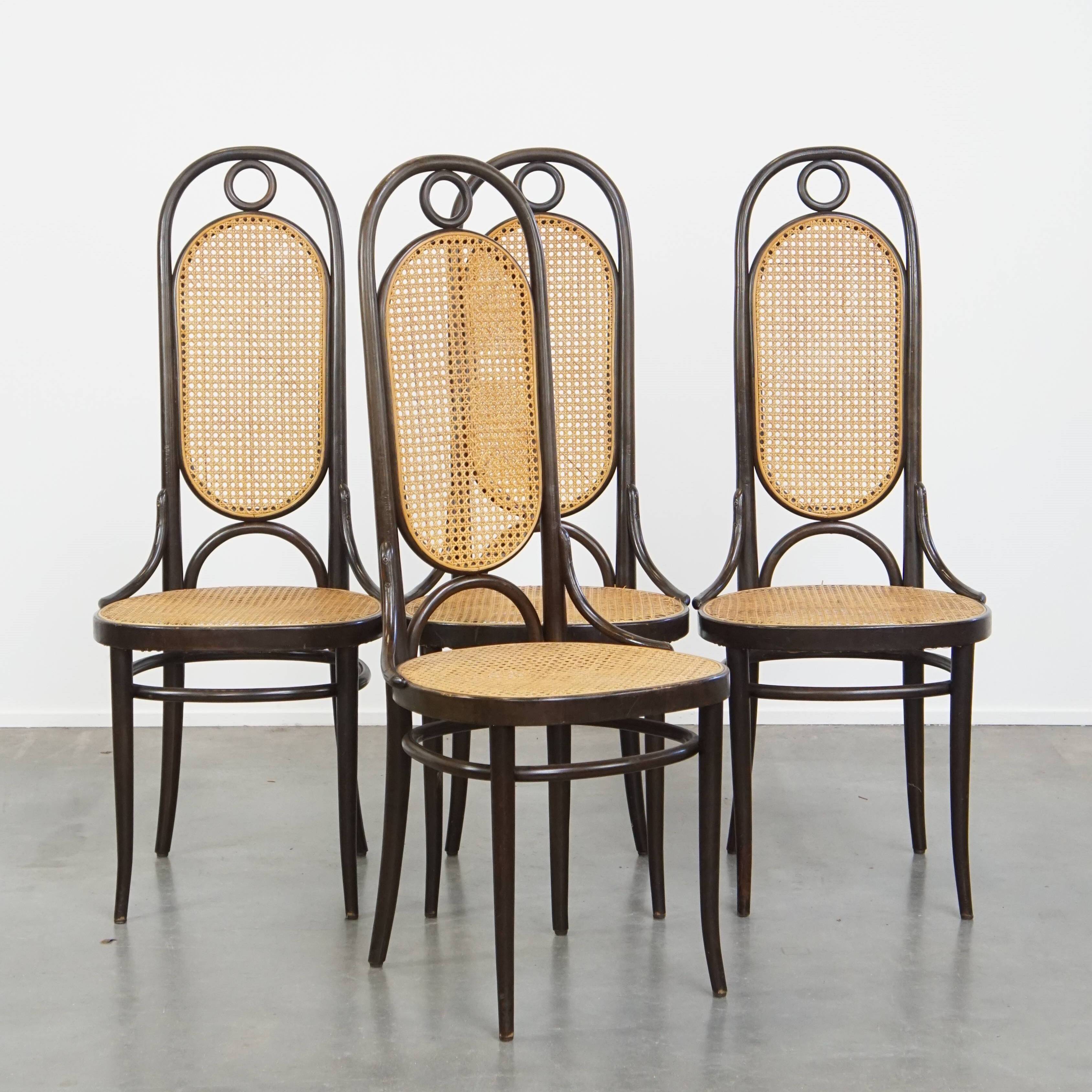 Lot de 4 chaises hautes vintage en bois courbé « Long John » de Thonet