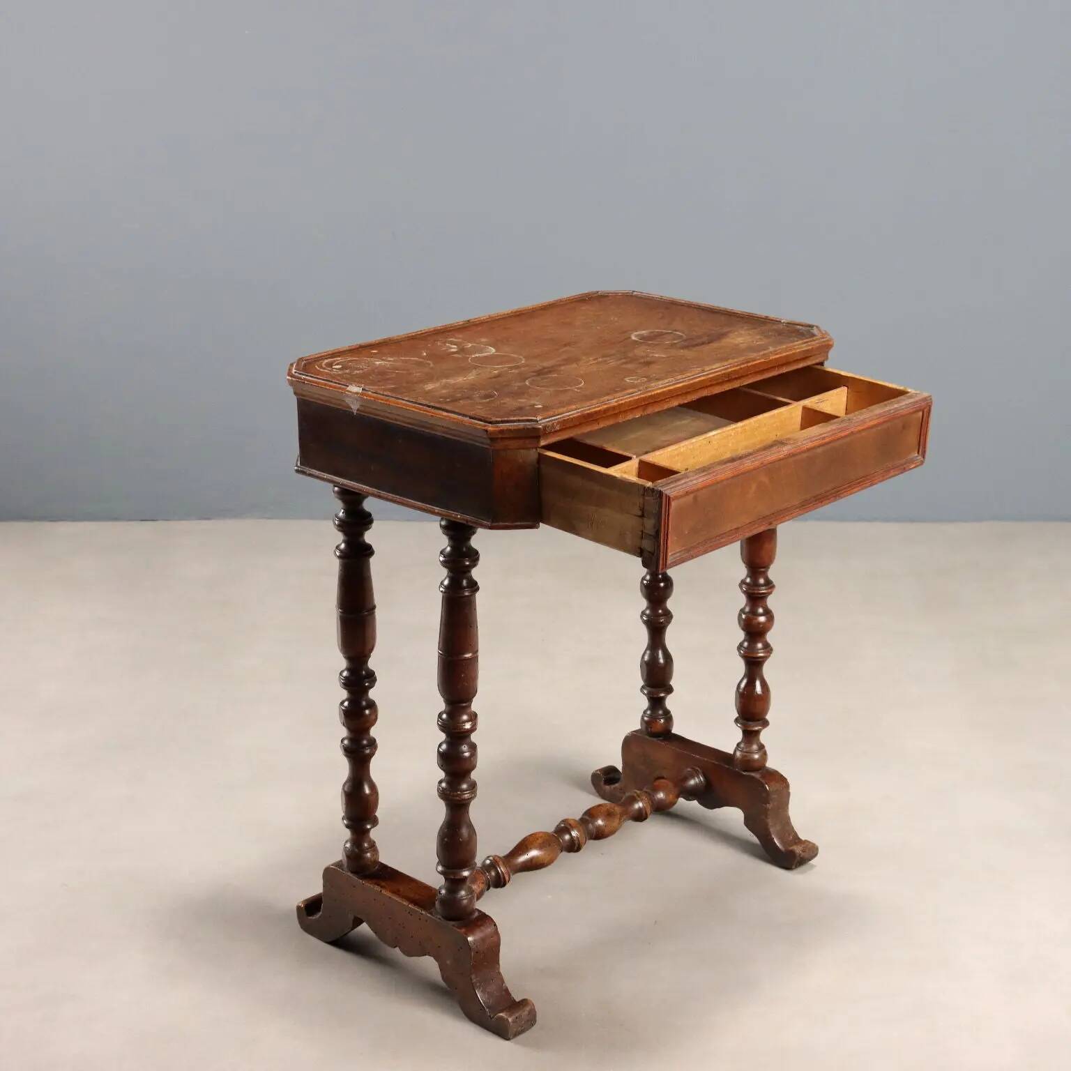 Antique walnut sewing table with drawer, Italy, mid-19th century.