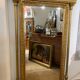 Miroir éclectique XIXe siècle, cadre en bois sculpté et doré