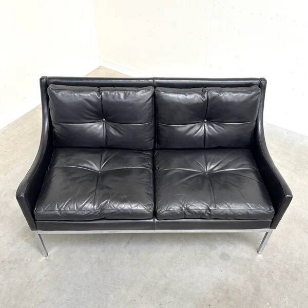 Canapé 2 places en cuir de style Bauhaus, milieu du XXe siècle, années 1960