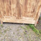 Parisian wardrobe wood in the rough "skirts"