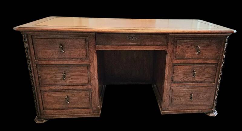 Breton oak desk