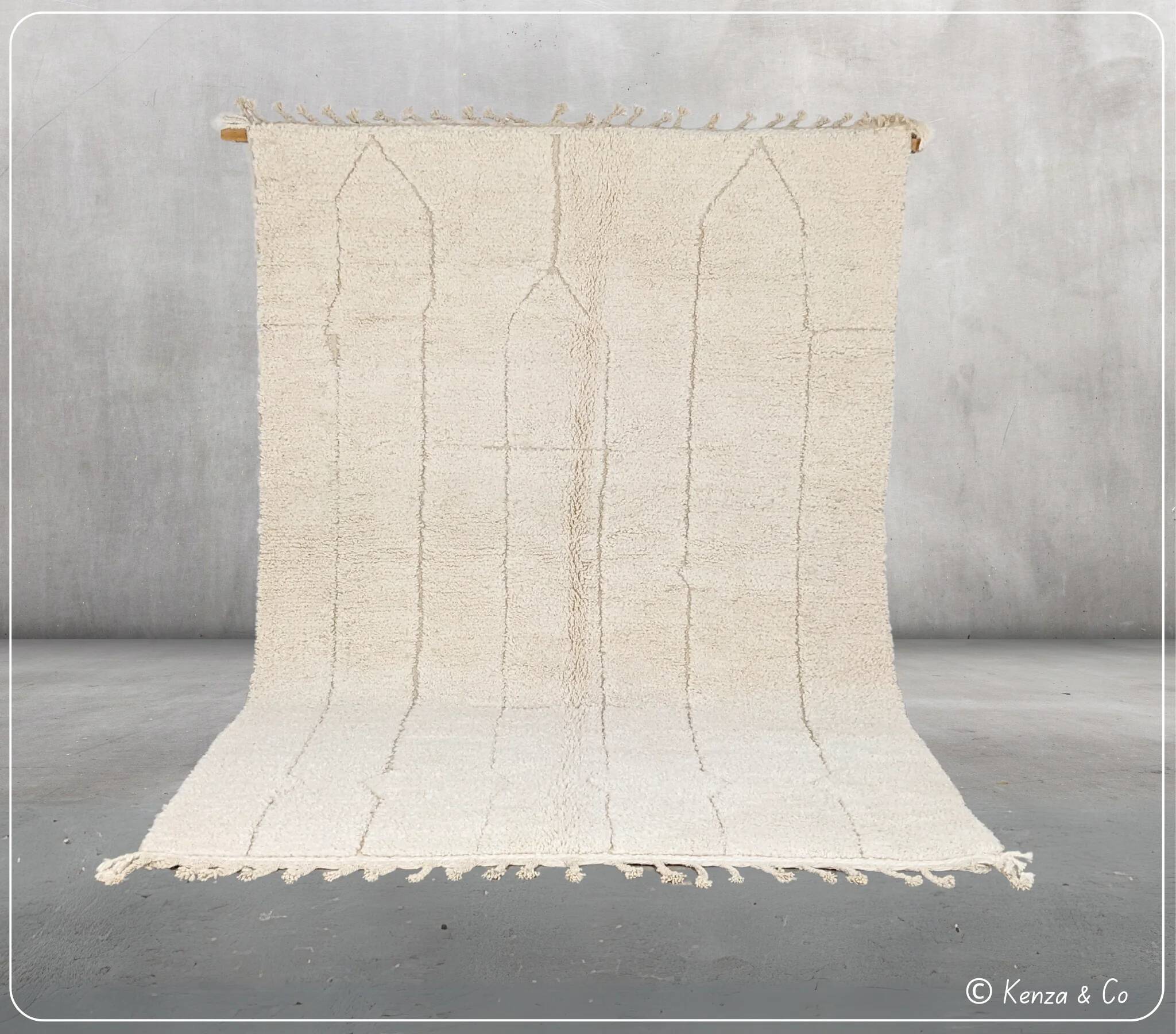 Large Beni Ouarain rug, 300 x 200 cm