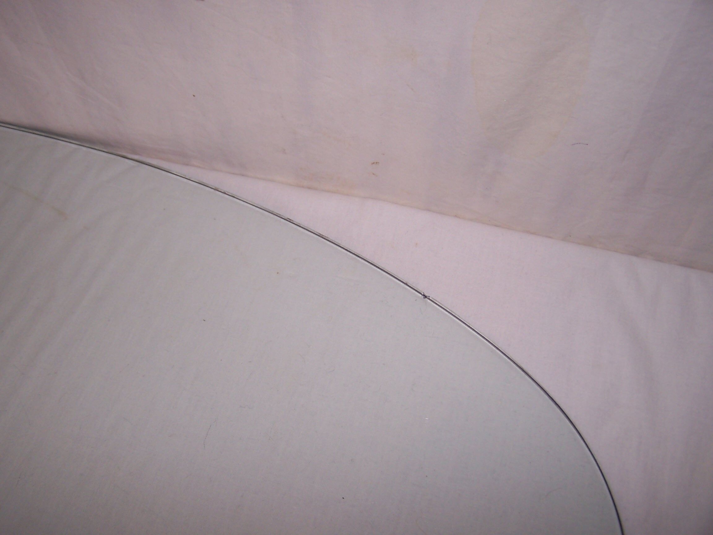 Italian coffee table oval ram feet - 60s