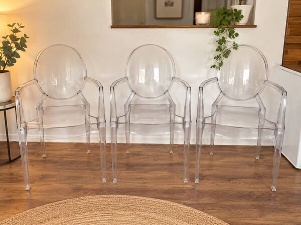 3 fauteuils style Kartell Louis Ghost transparents – Philippe Starck