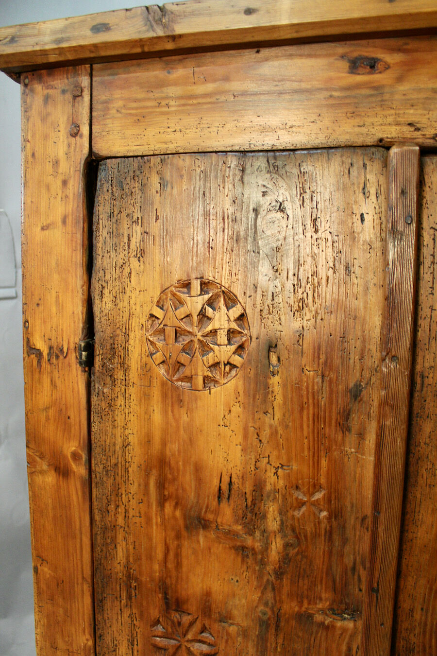 Wardrobe pantry savoyard