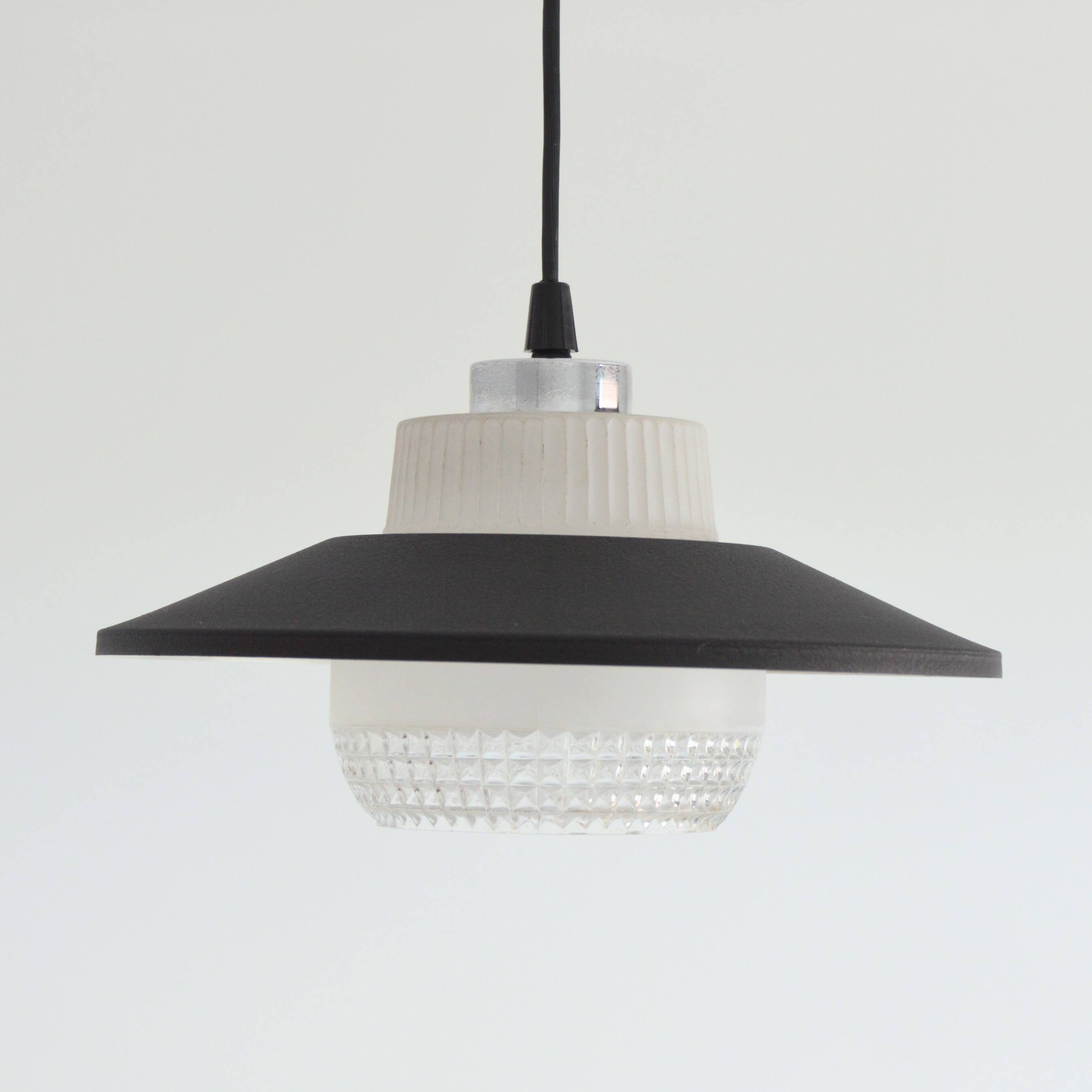 Glass and metal suspension 1950