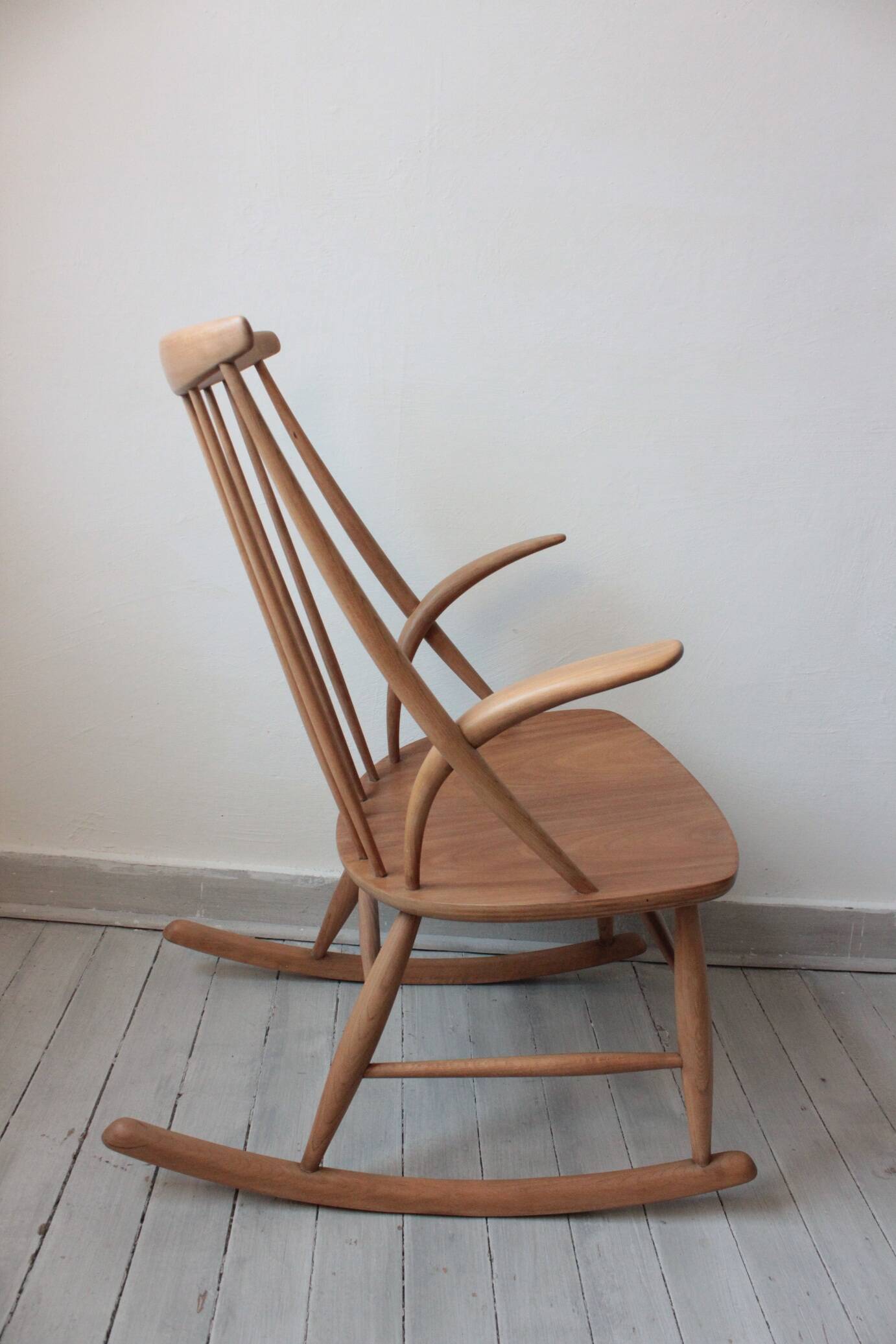 Scandinavian Rocking Chair by Illum Wikkelsø for Niels Eilersen, 1958