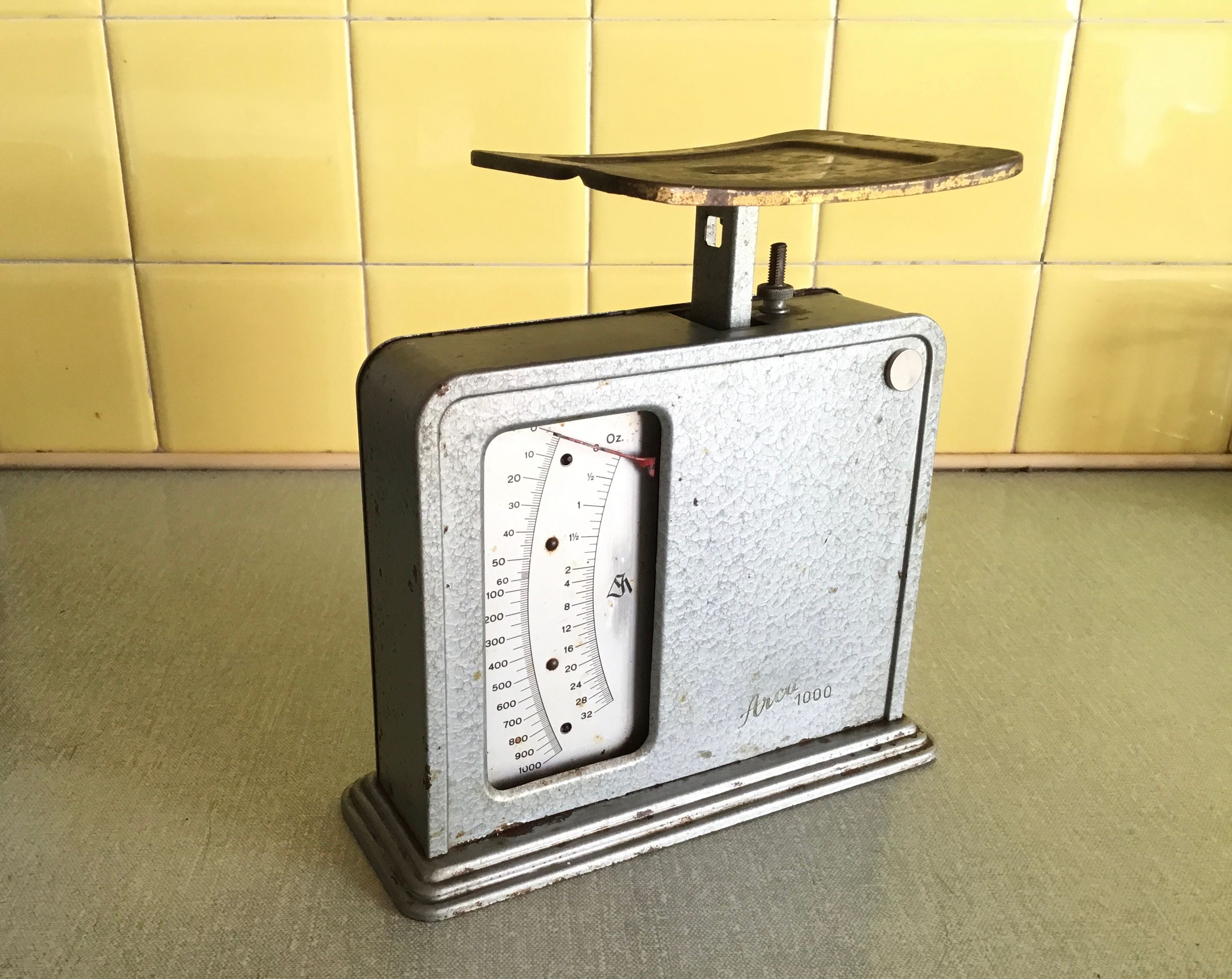 Letter scale 1950