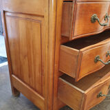 Crossbow chest of drawers with caramel patina