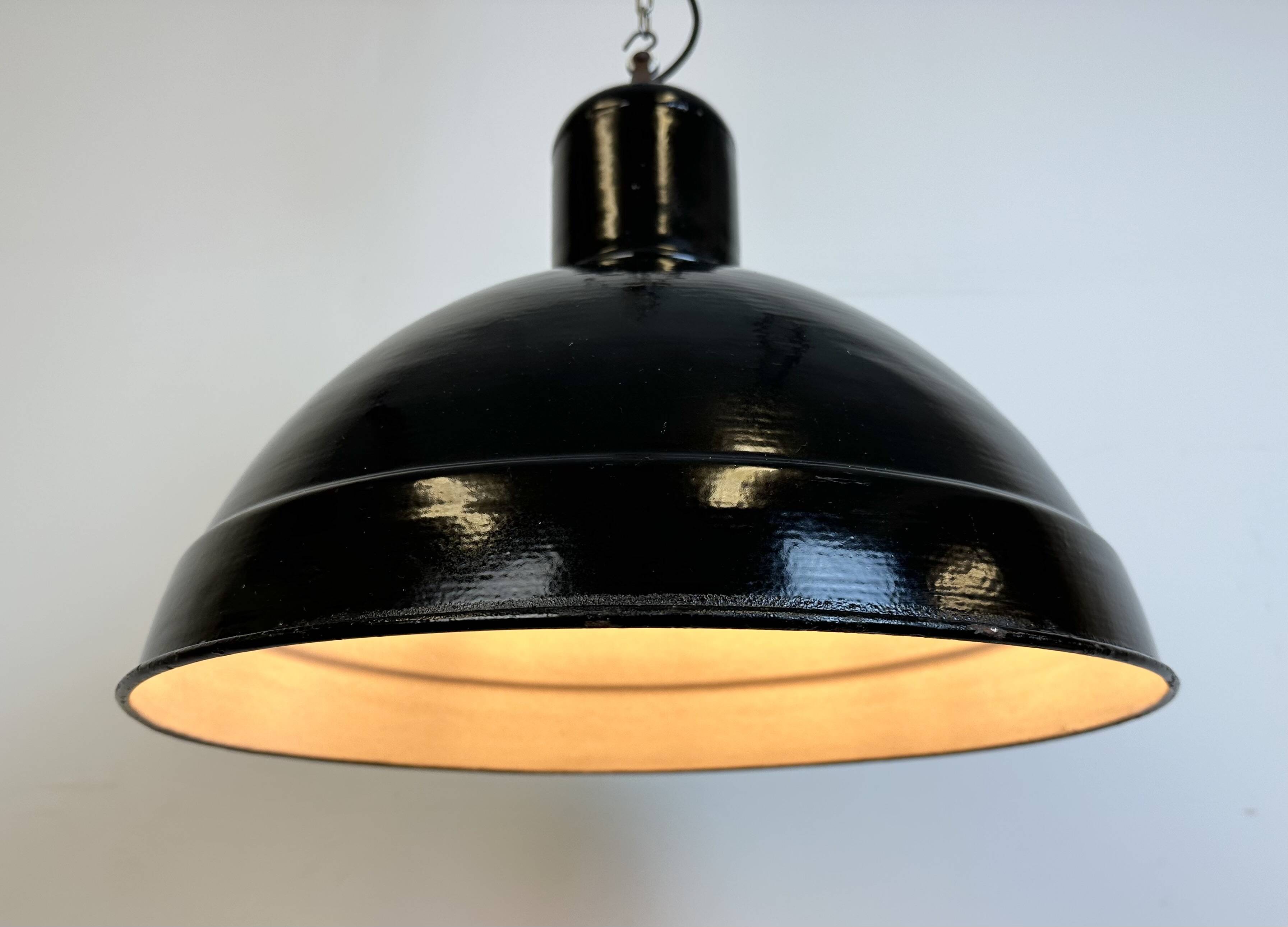 Industrial black enamel factory pendant lamp, 1950s
