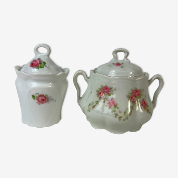 Pot à lait et sucrière en porcelaine blanche à fleurs roses