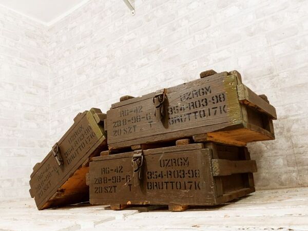 3 caisse industrielles