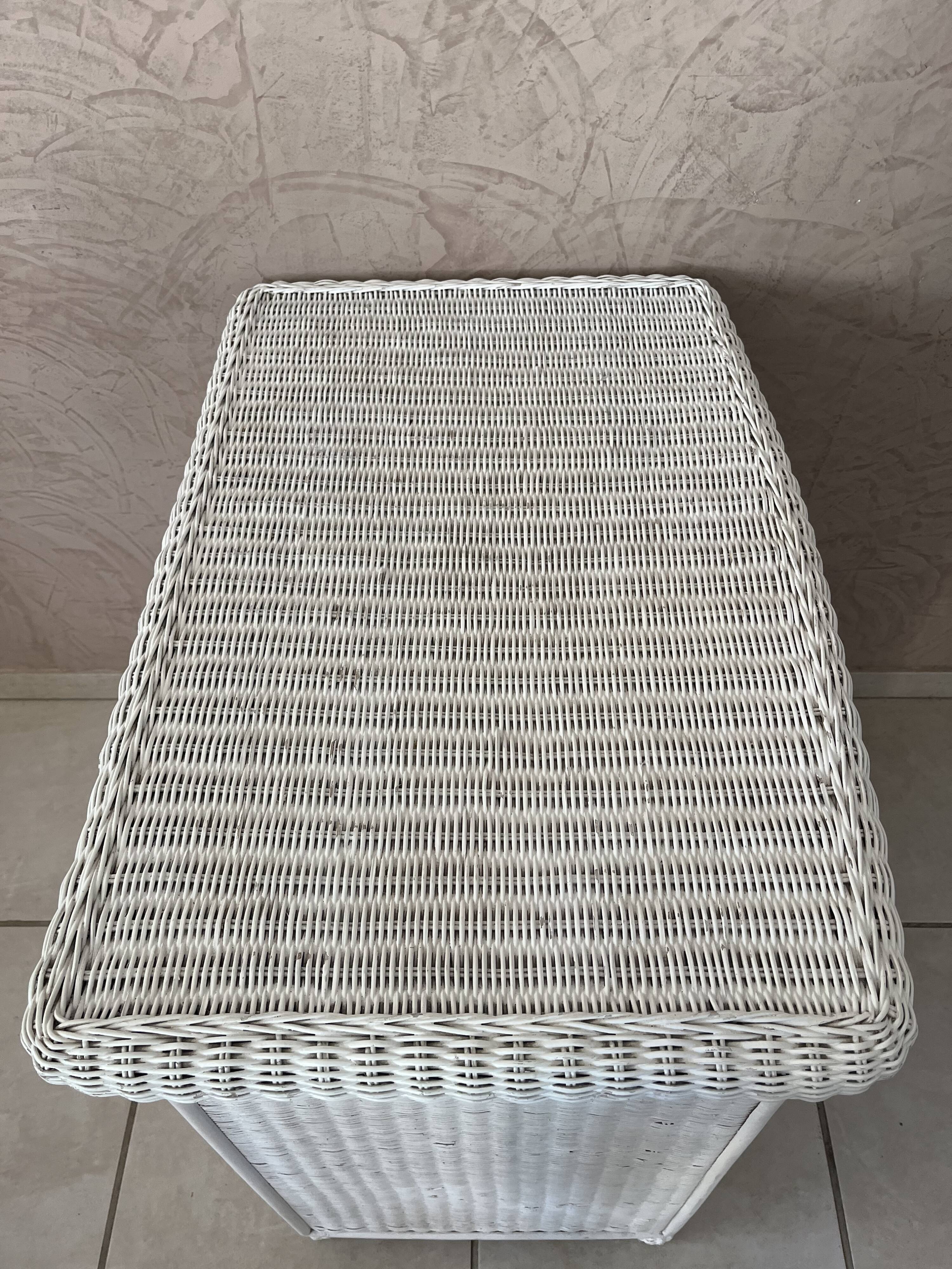 Rattan chest of drawers