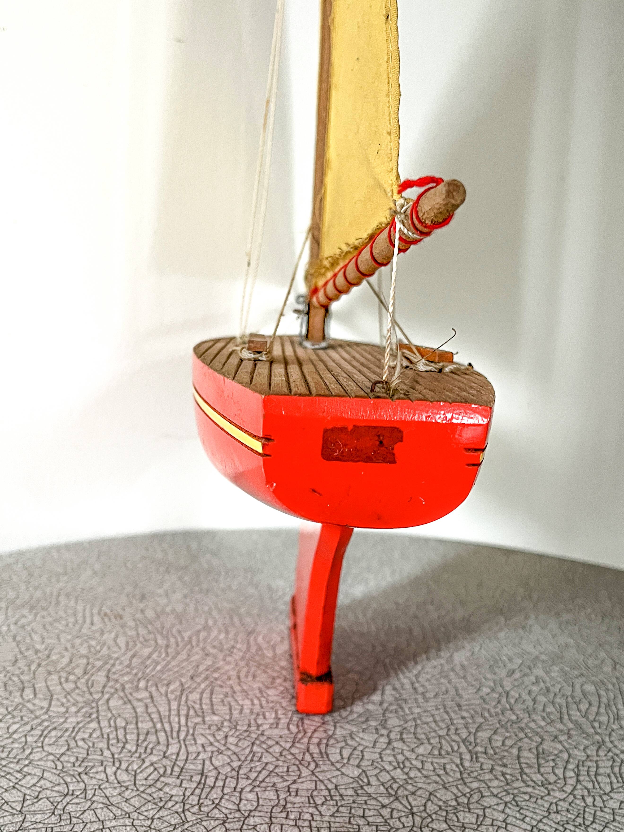 Tirot 401 wooden basin sailboat, vintage toy