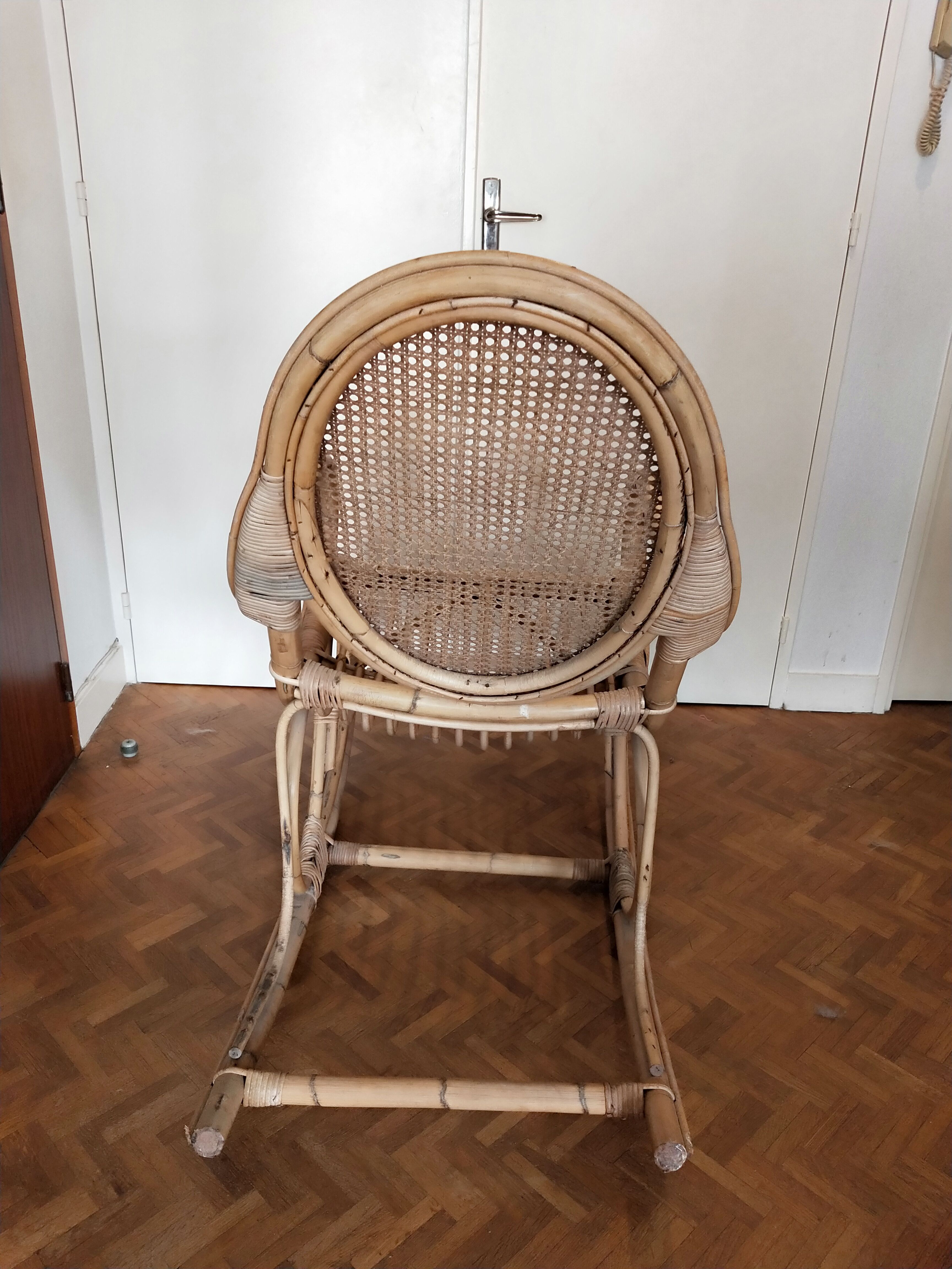 Rocking-chair rattan and canning