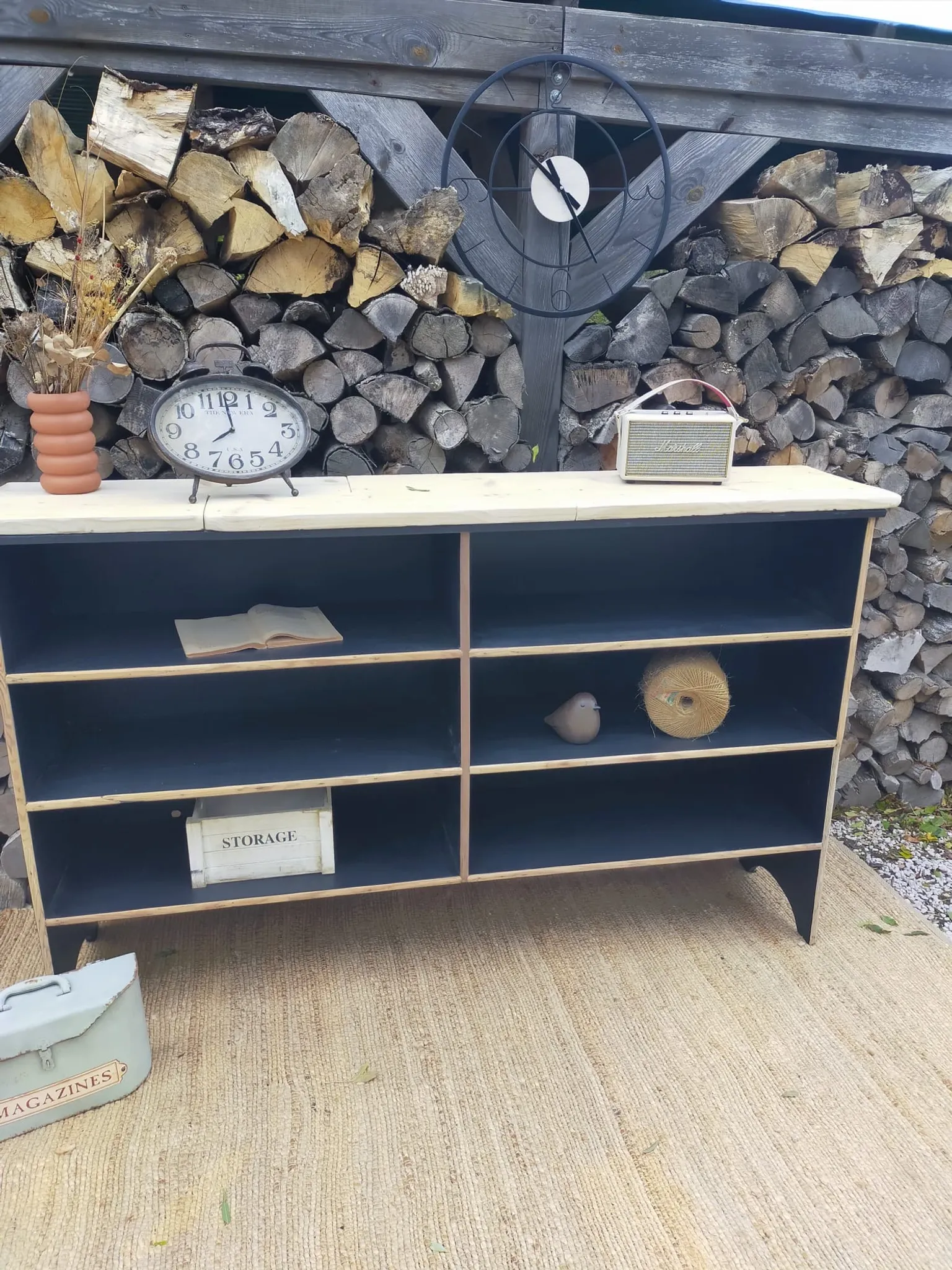 Wooden locker workbench