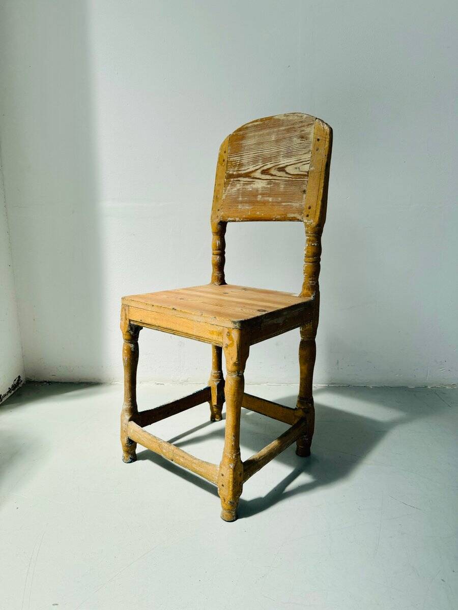 Antique 18th century Swedish Gustavian pine chair