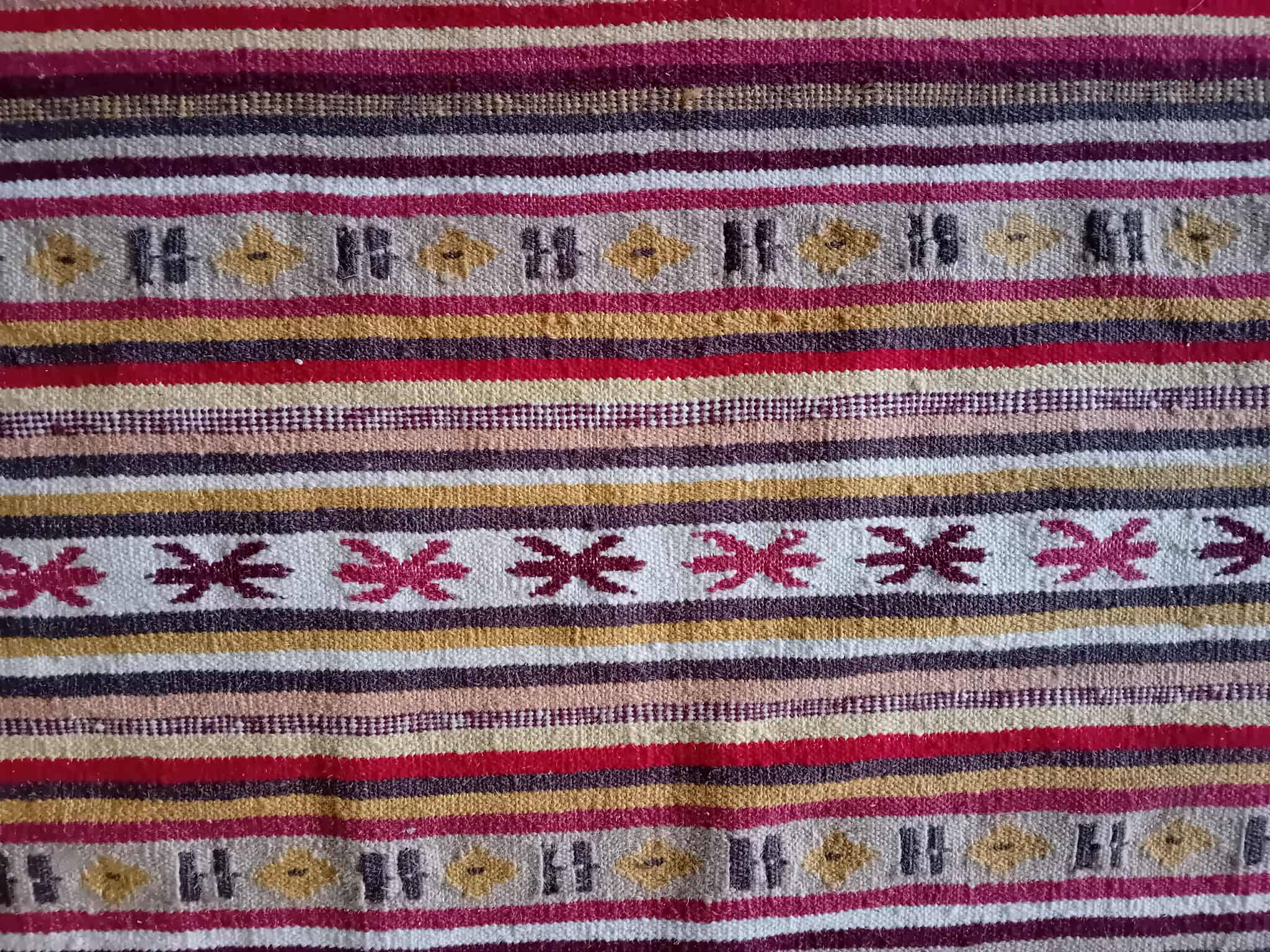 Handmade Indian Kilim 200x142cm