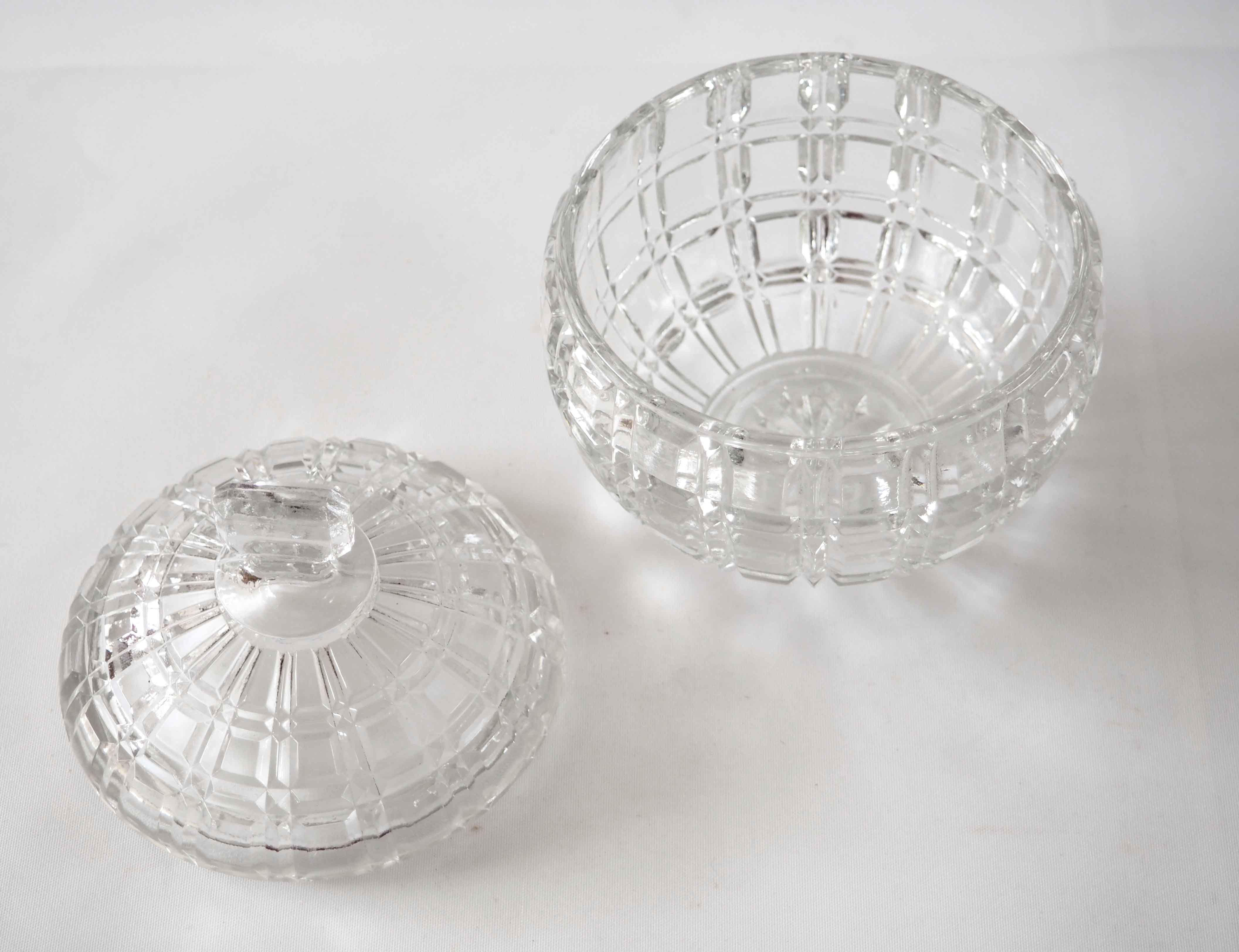 Cut glass bonbonnière