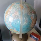World map globe illumina 60s
