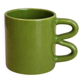 Ceramic mug Onda – matcha green wavy cup