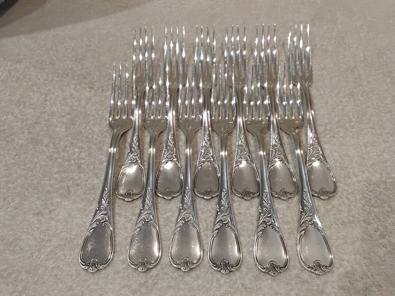 12 silver-plated metal table forks Ercuis Dubarry model