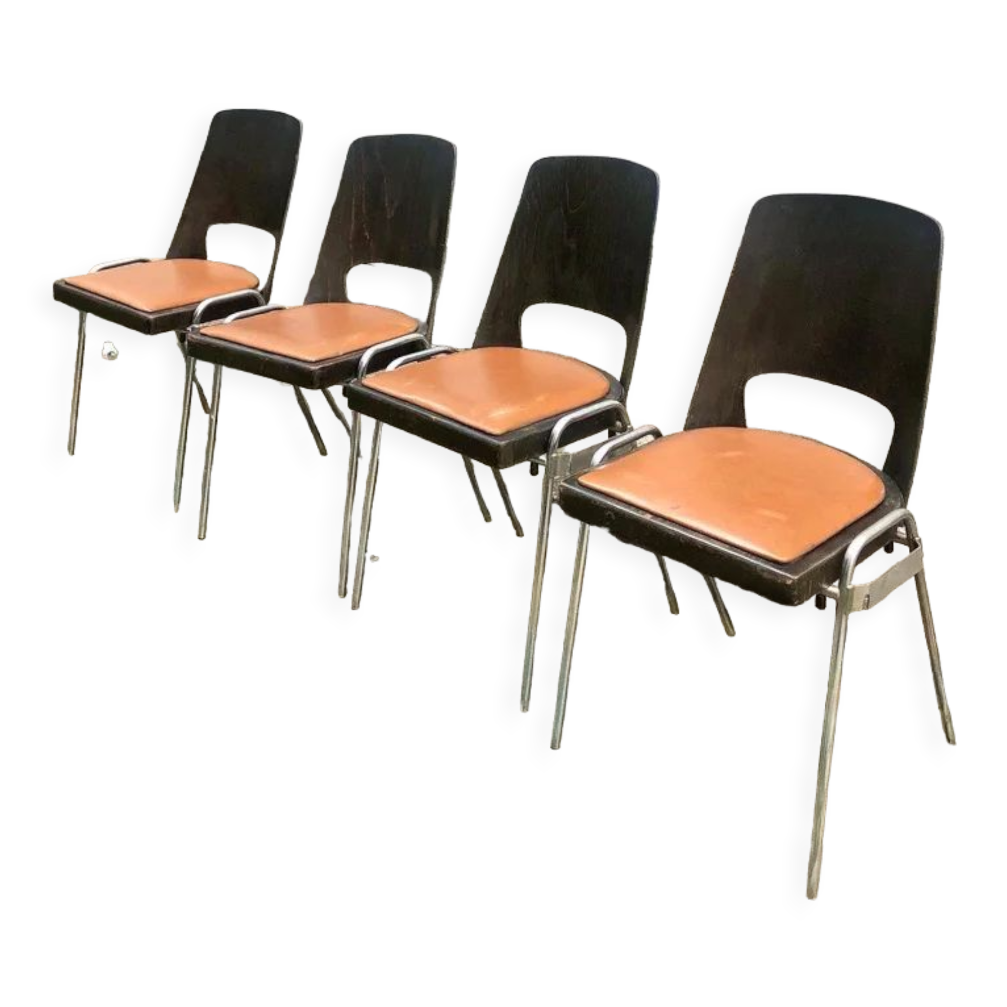 Set of 4 chairs model Barrel Manhattan circa 1970