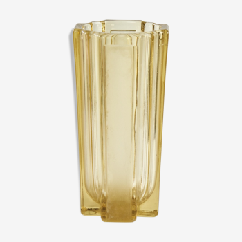 Vase en verre jaune 1930 style Daum