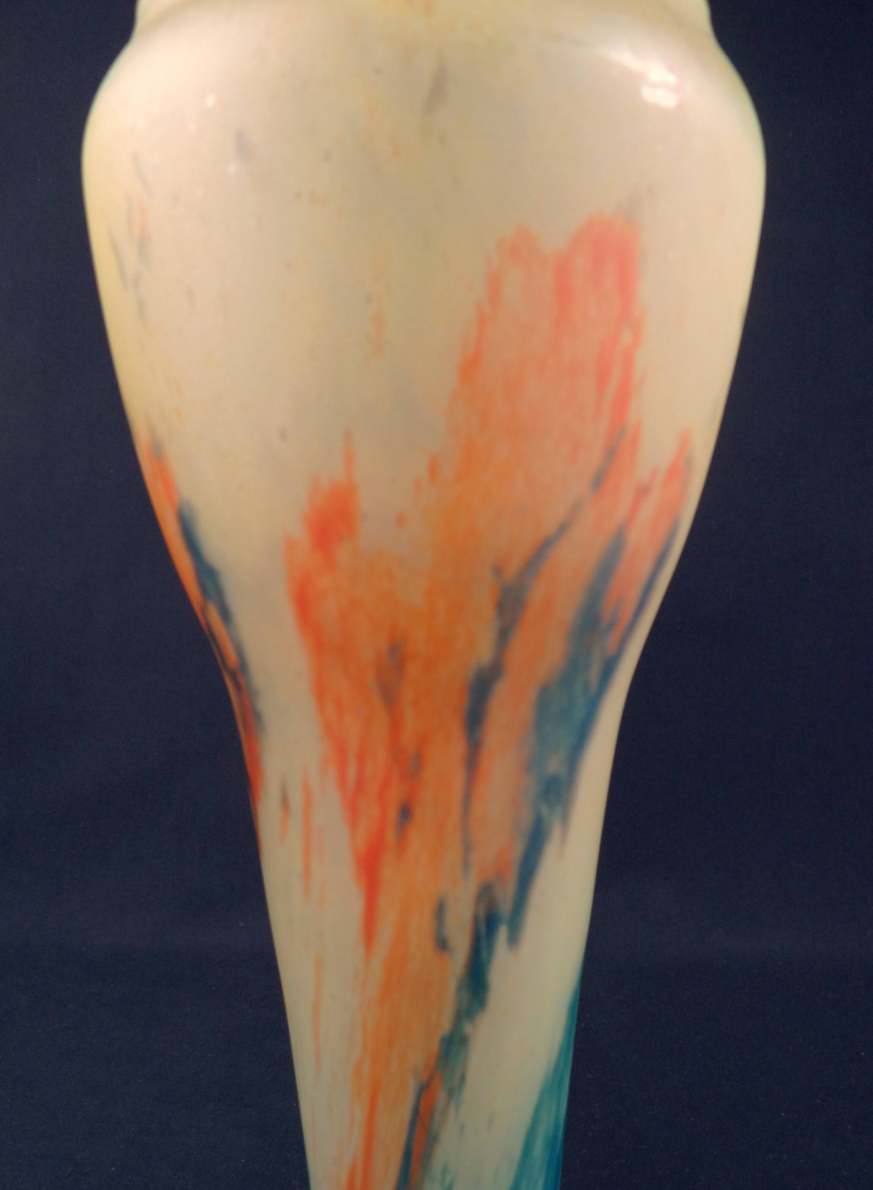 Paire de vase Art Déco en verre multicouche effet marmoréen abstrait coloré