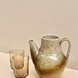 Carafe en grès