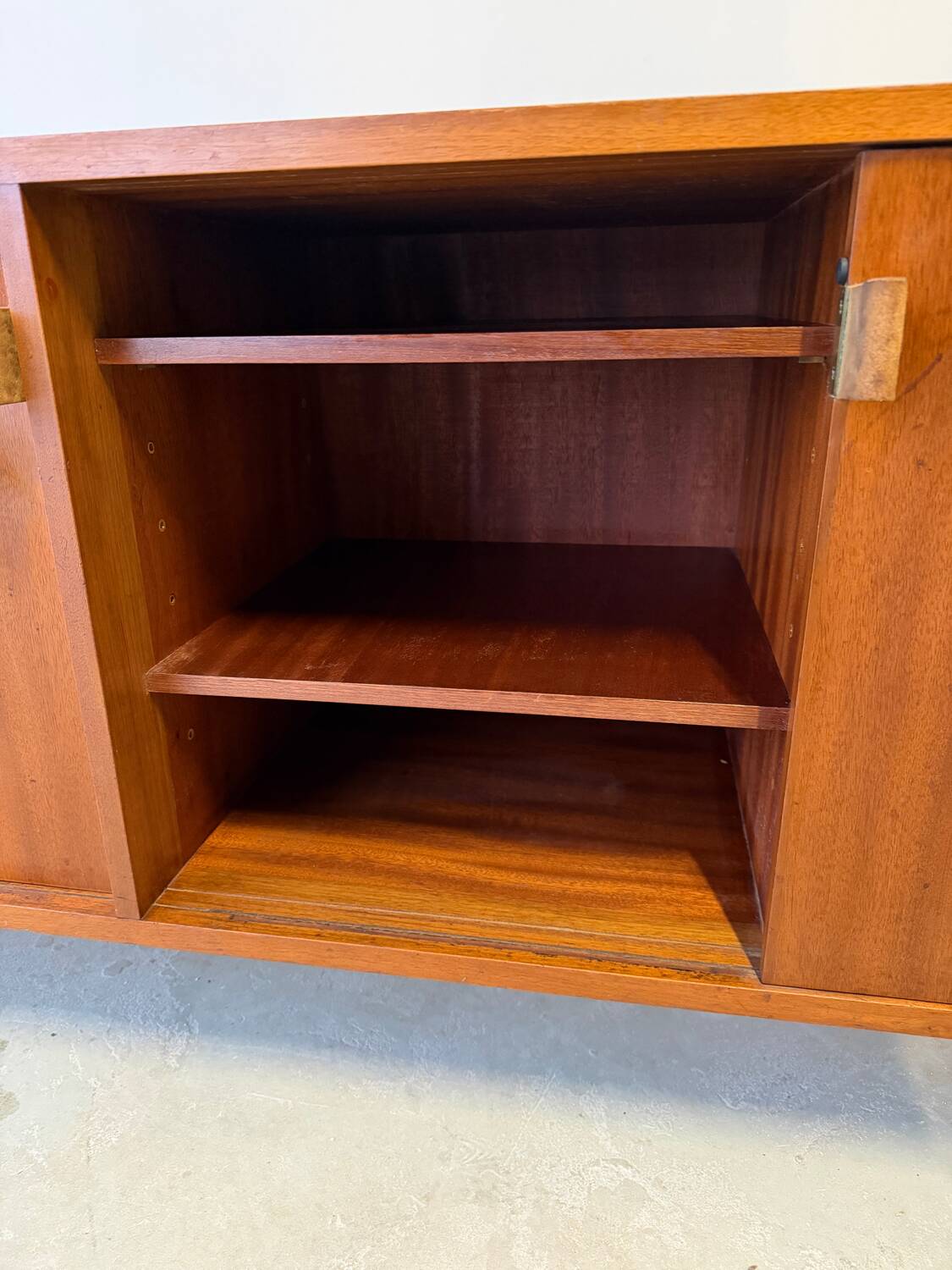 Enfilade design by Florence Knoll Mid-century for Knoll