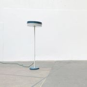 Lampadaire minimaliste de Bega, Allemagne
