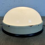 Applique, plafonnier industriel en bakélite et verre opalin, années 1950