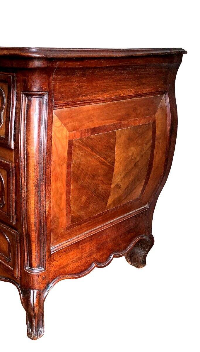 Bordeaux commode from the 18th century