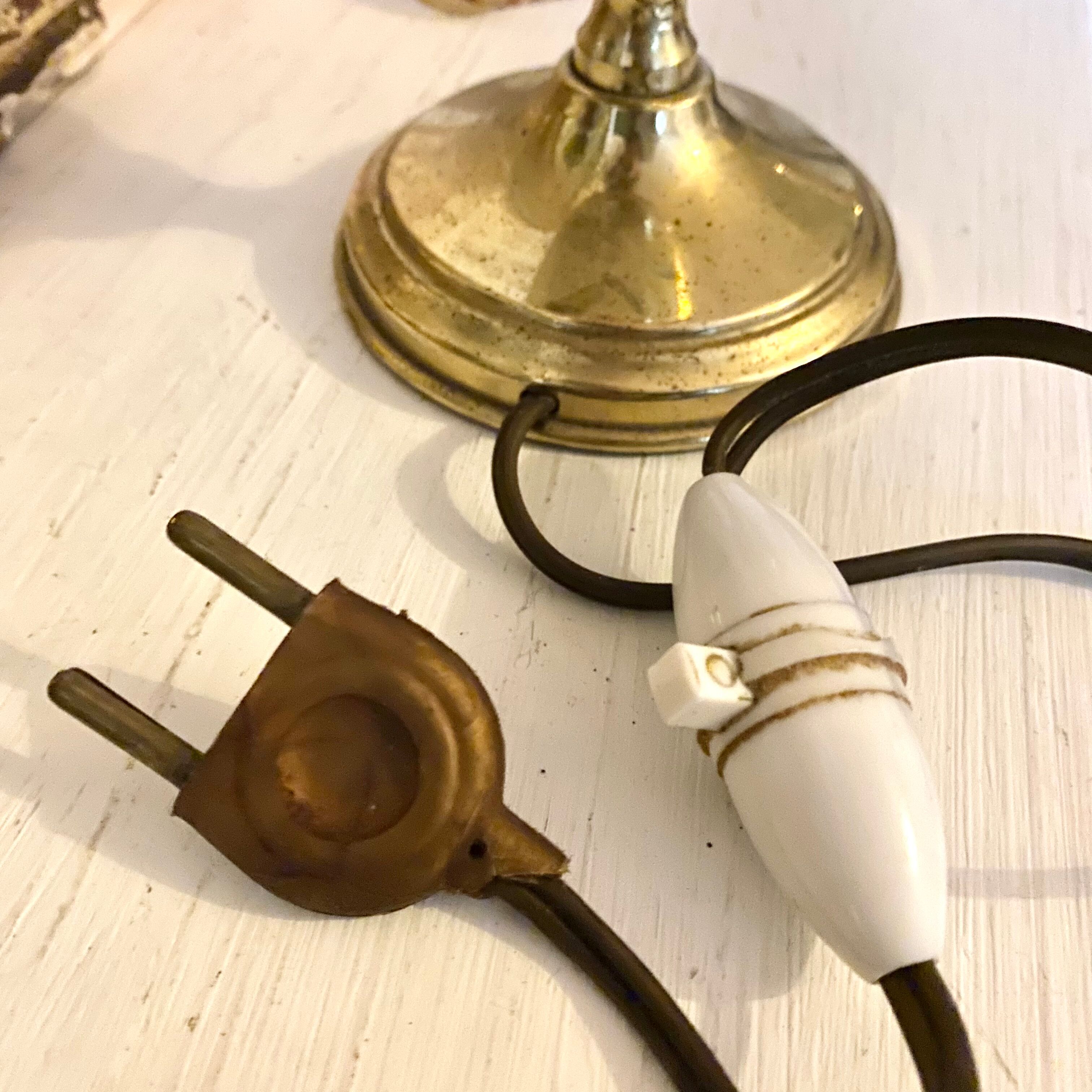 Lampe vintage rose et dorée